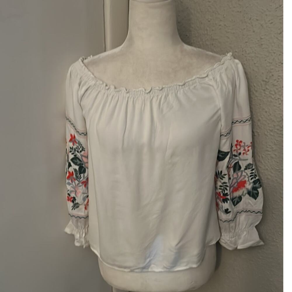 SugarLips Embroidered Off Shoulder Boho Top S Festival Concert Summer Floral